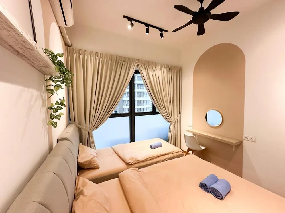 아파트 Kings Bay Country Garden Danga Bay By Cactus Homestay 조호르 바루