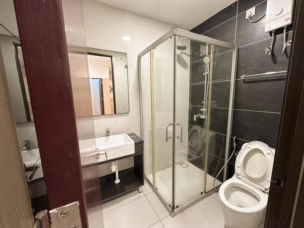 아파트 Kings Bay Country Garden Danga Bay By Cactus Homestay 조호르 바루