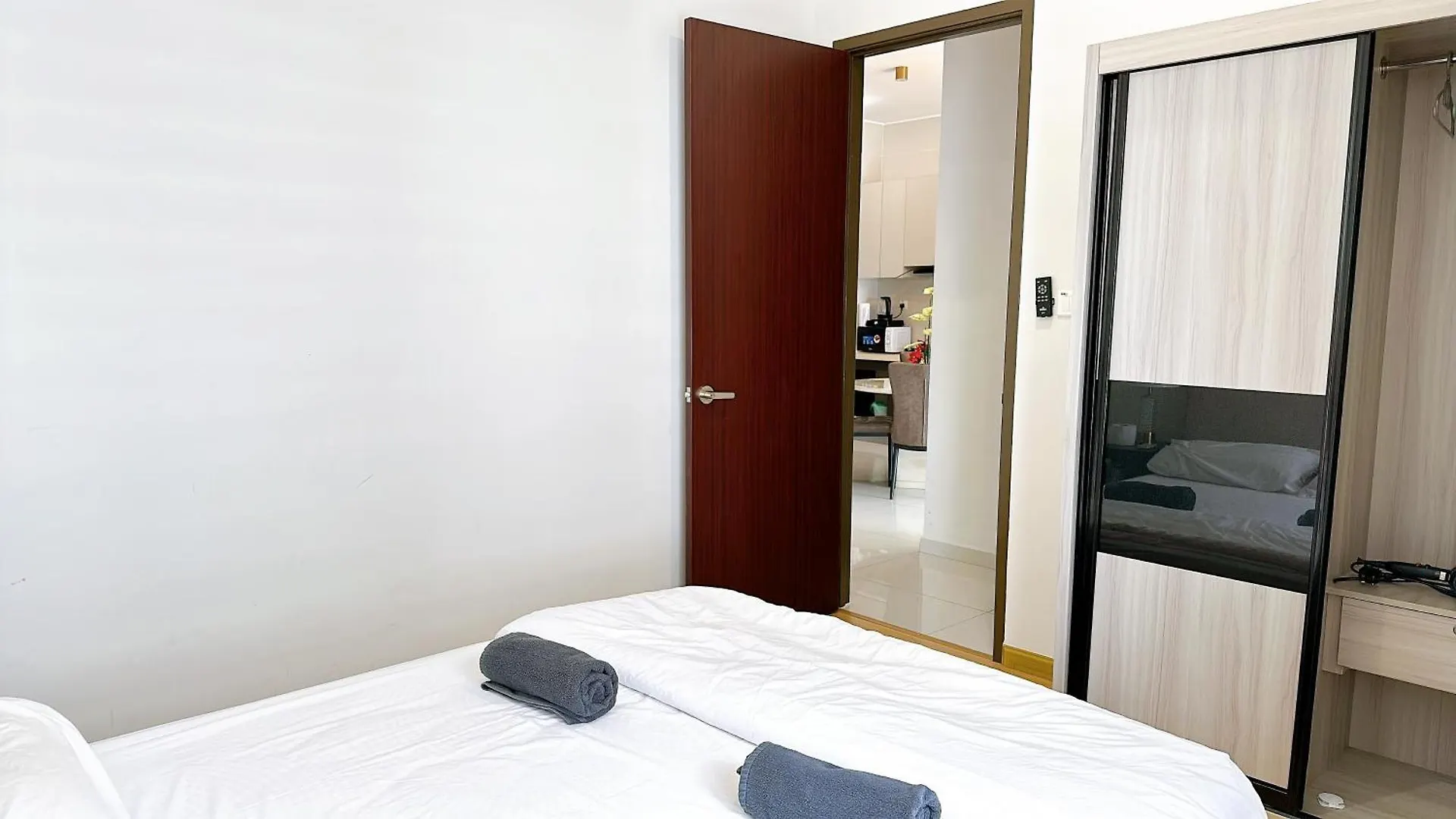아파트 Country Garden Danga Bay By Cactus Homestay Thm 조호르 바루 말레이시아