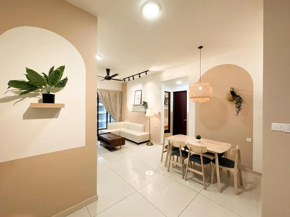 Country Garden Danga Bay By Cactus Homestay Thm 조호르 바루 0*,