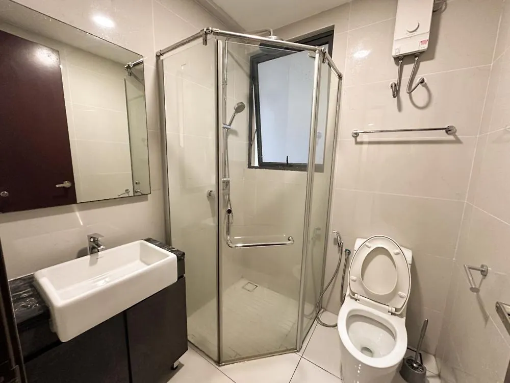 Kings Bay Country Garden Danga Bay By Cactus Homestay Johor Bahru Apartment