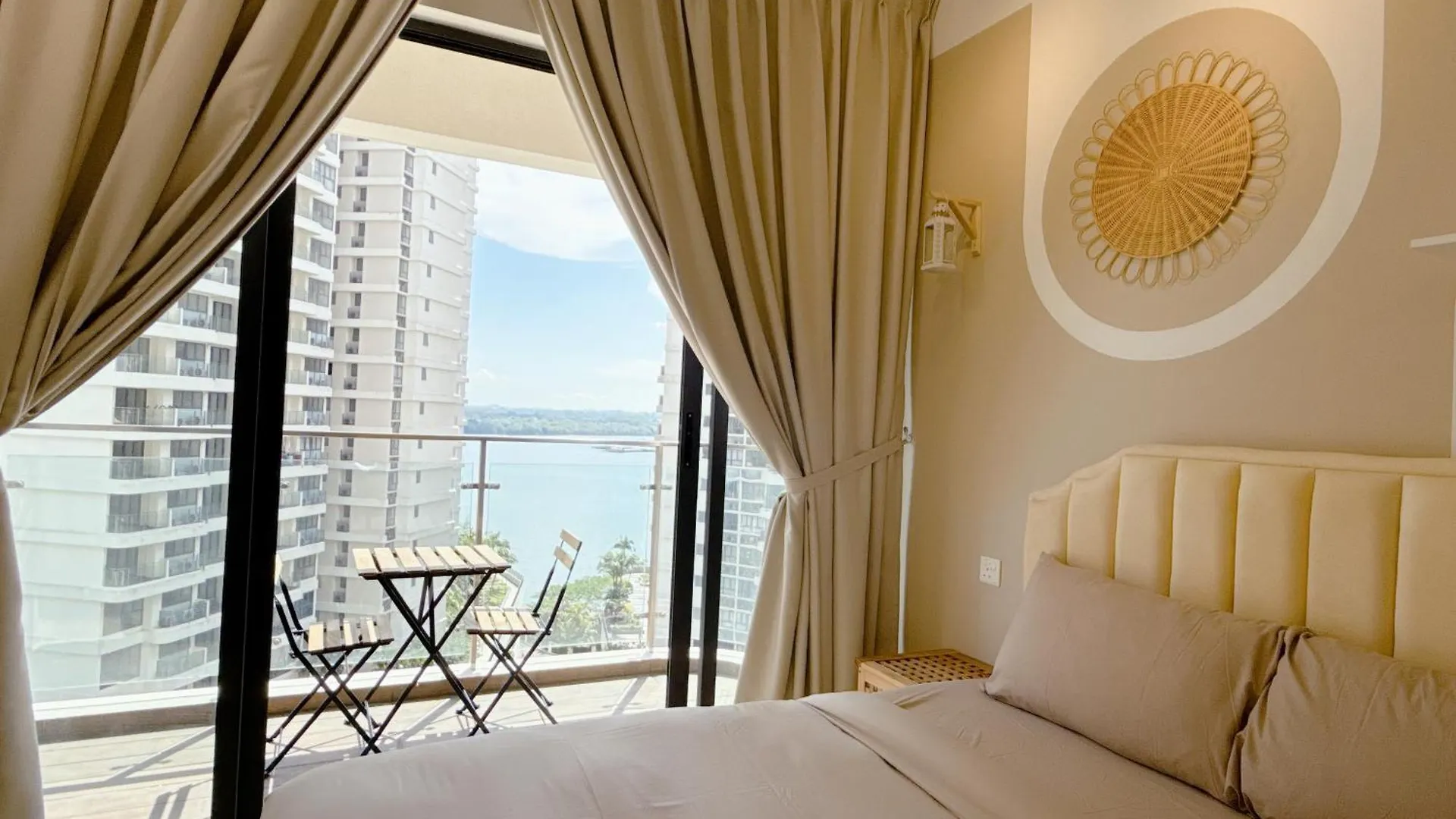 Country Garden Danga Bay By Cactus Homestay Thm 조호르 바루 아파트